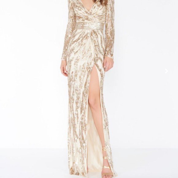 Mac Duggal Gold Sequin Gown - Picture 3 of 4